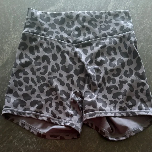 Vitality Kingdom Collection Volley Short Bundle. - Picture 4 of 5